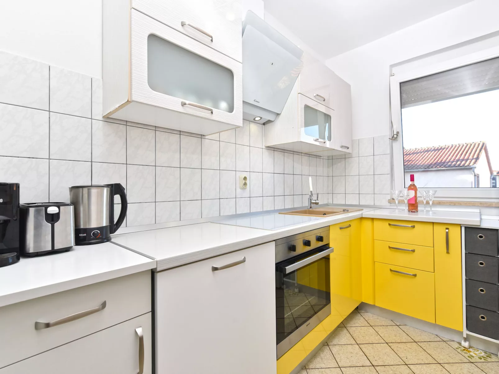 Apartment 143 - Dedans