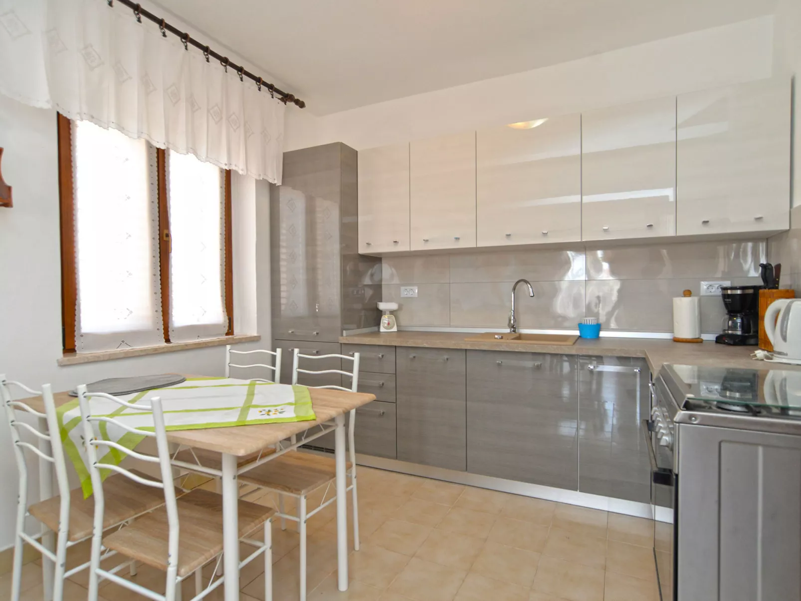 Apartment 408 - Drinnen