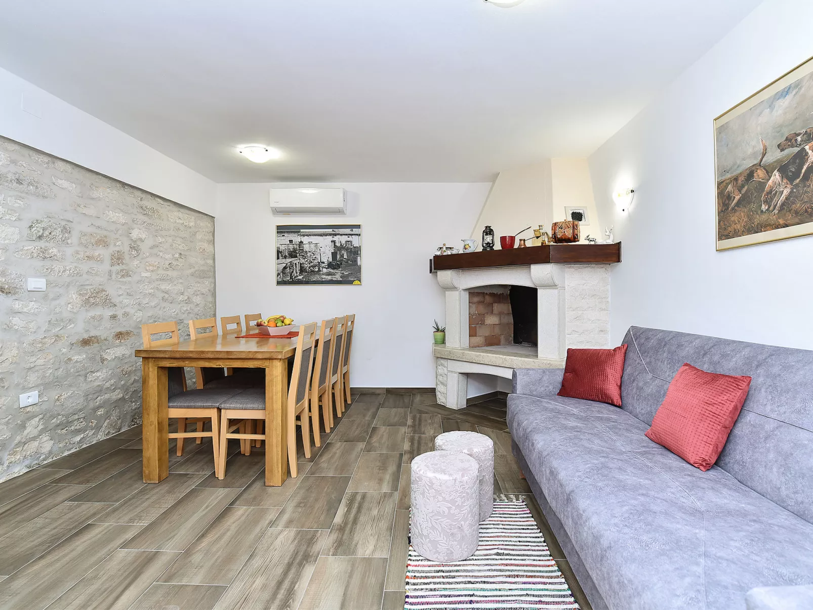 House 2214 - Inside