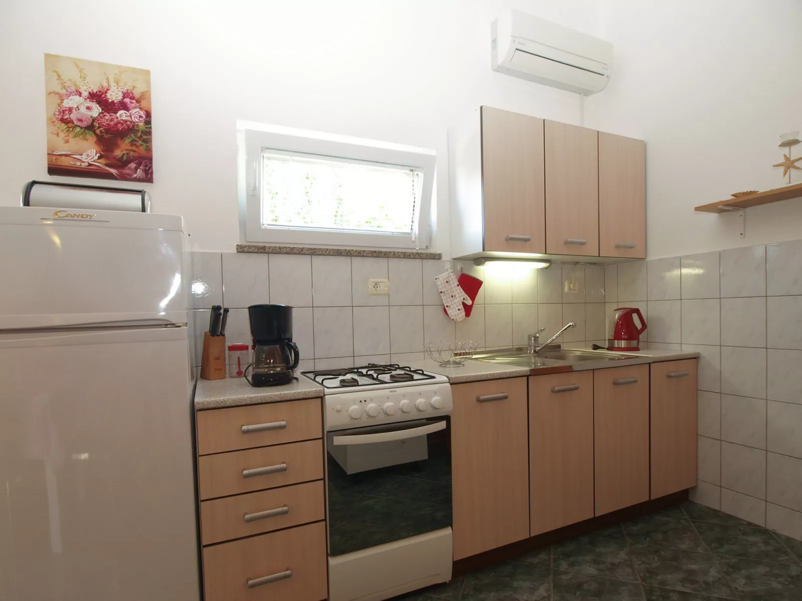 House 2106 - Inside