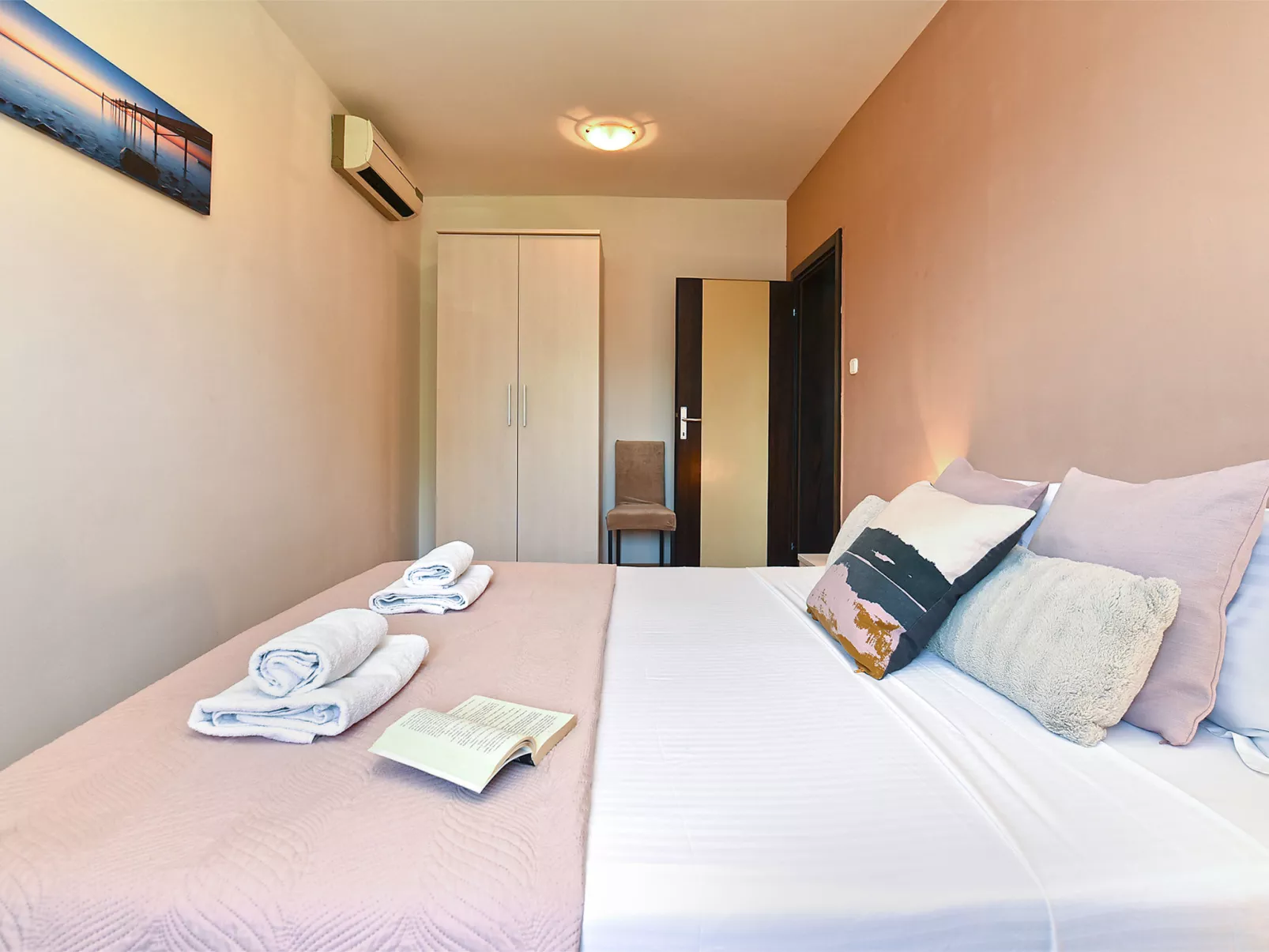 Villa 2019 - Inside
