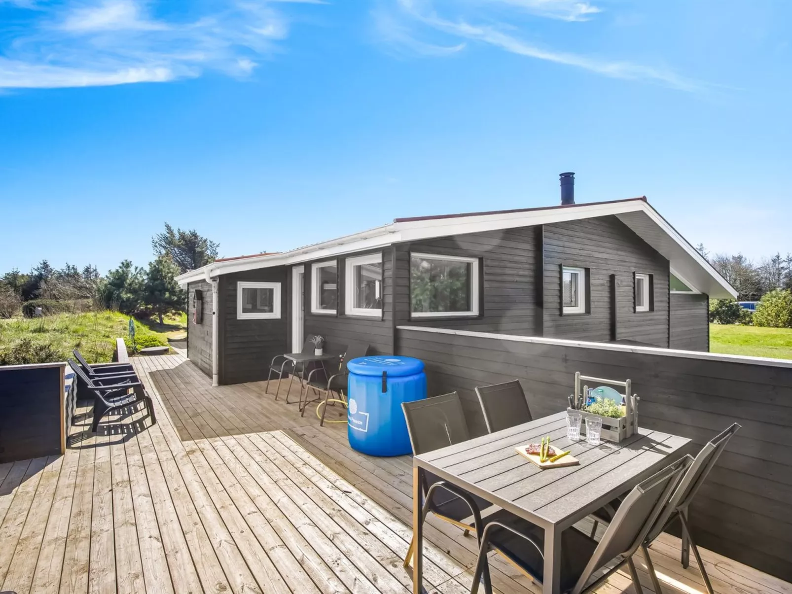 "Anemette" - 400m from the sea - Draußen