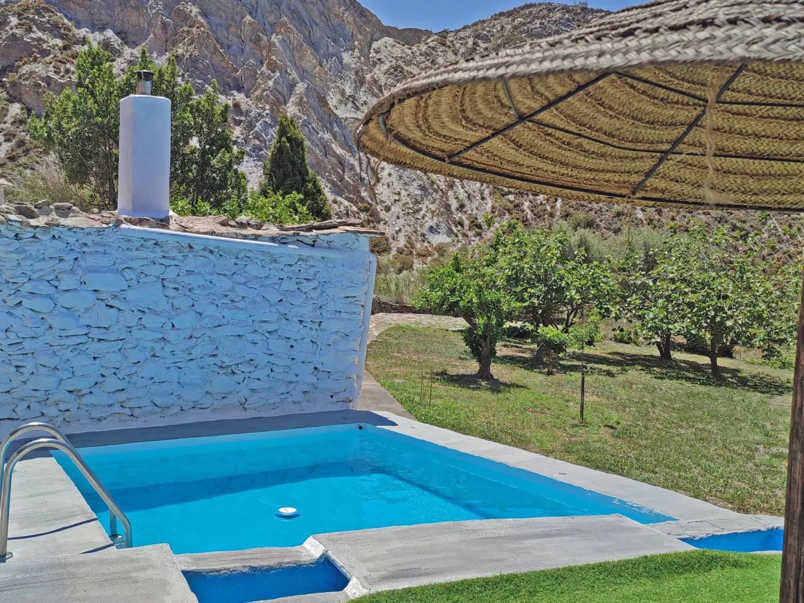 Gemütliches Haus mit Schwimmbad in La Alpujarra - Dehors