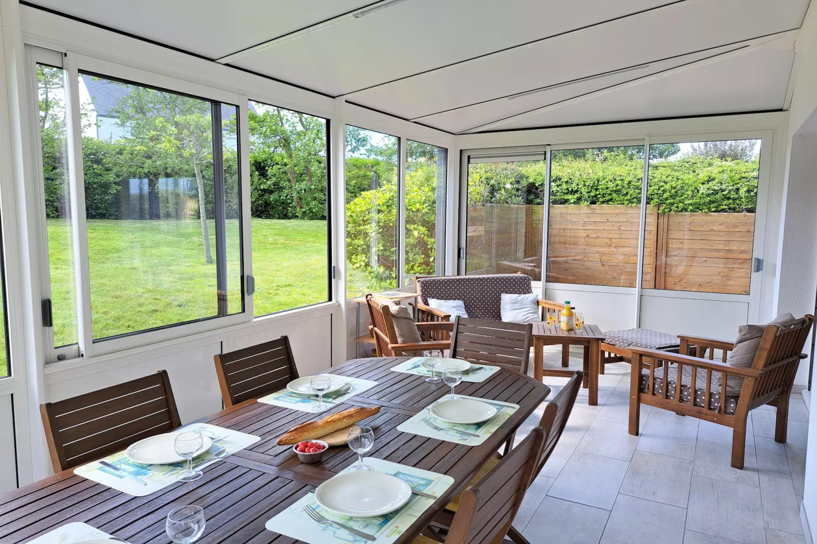 	Ferienhaus in Strandnähe Plouarzel - Esszimmer