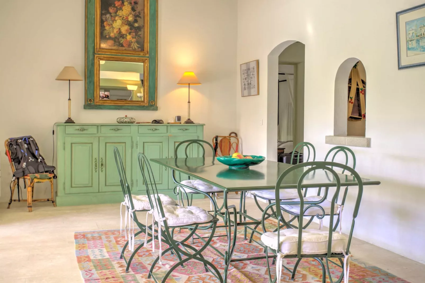La Garrigue L362 - Esszimmer