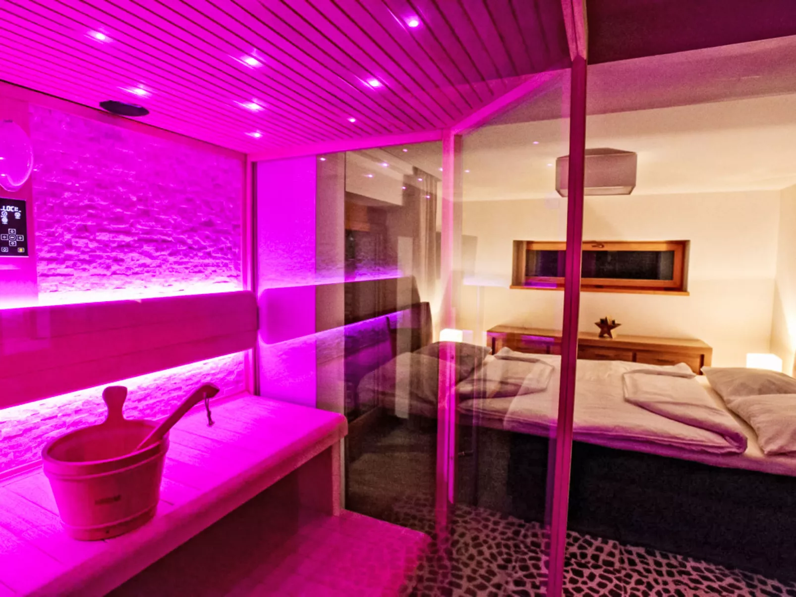 Luxury Wellness - Drinnen