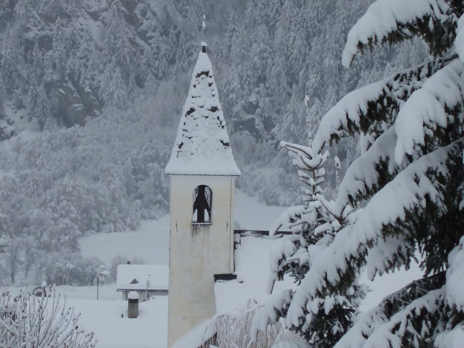 Chasa Refugi, (Müstair). - Outside