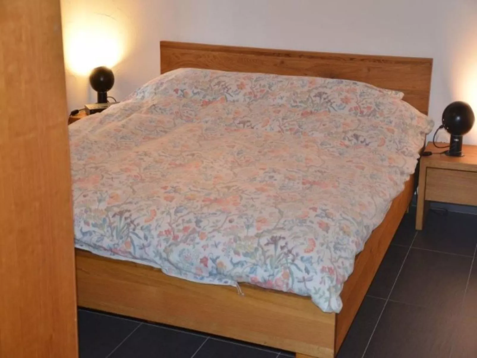 Stonas Sura / Stäuble, (Falera). 3 Zimmerwohnung - Drinnen