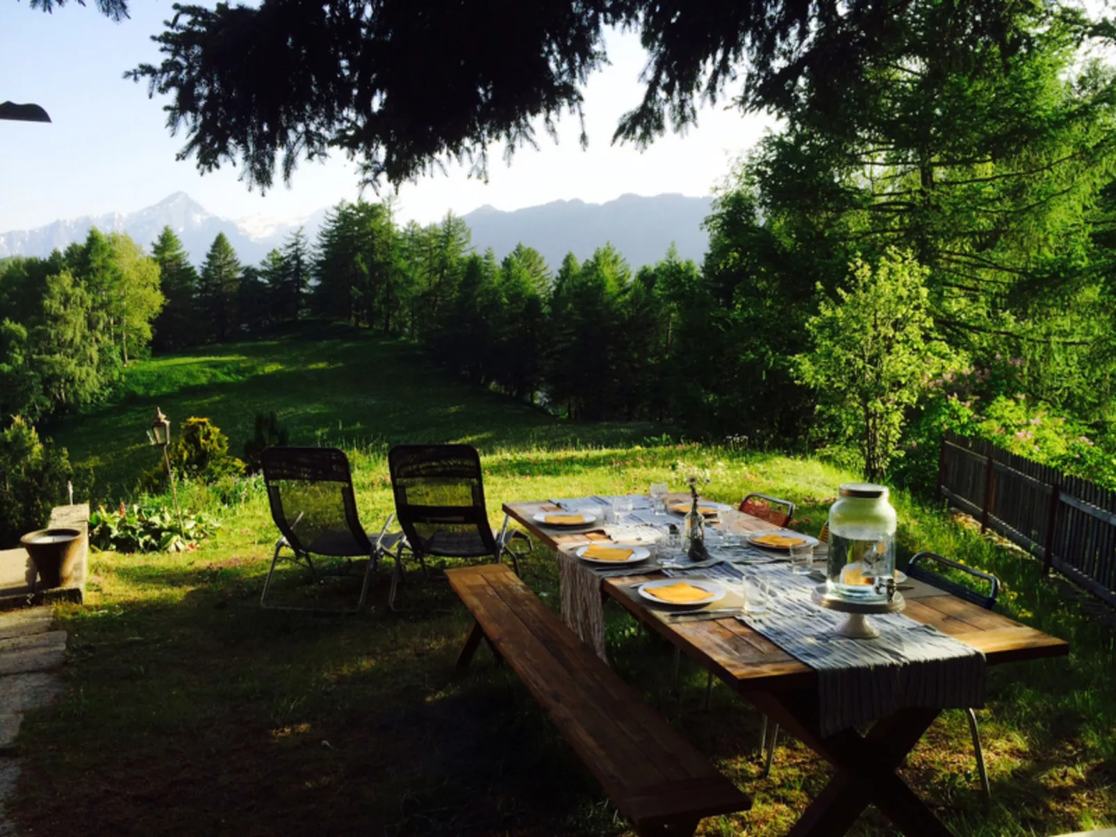 Chalet Lieuretta da Tscharfs, (Feldis). - Outside