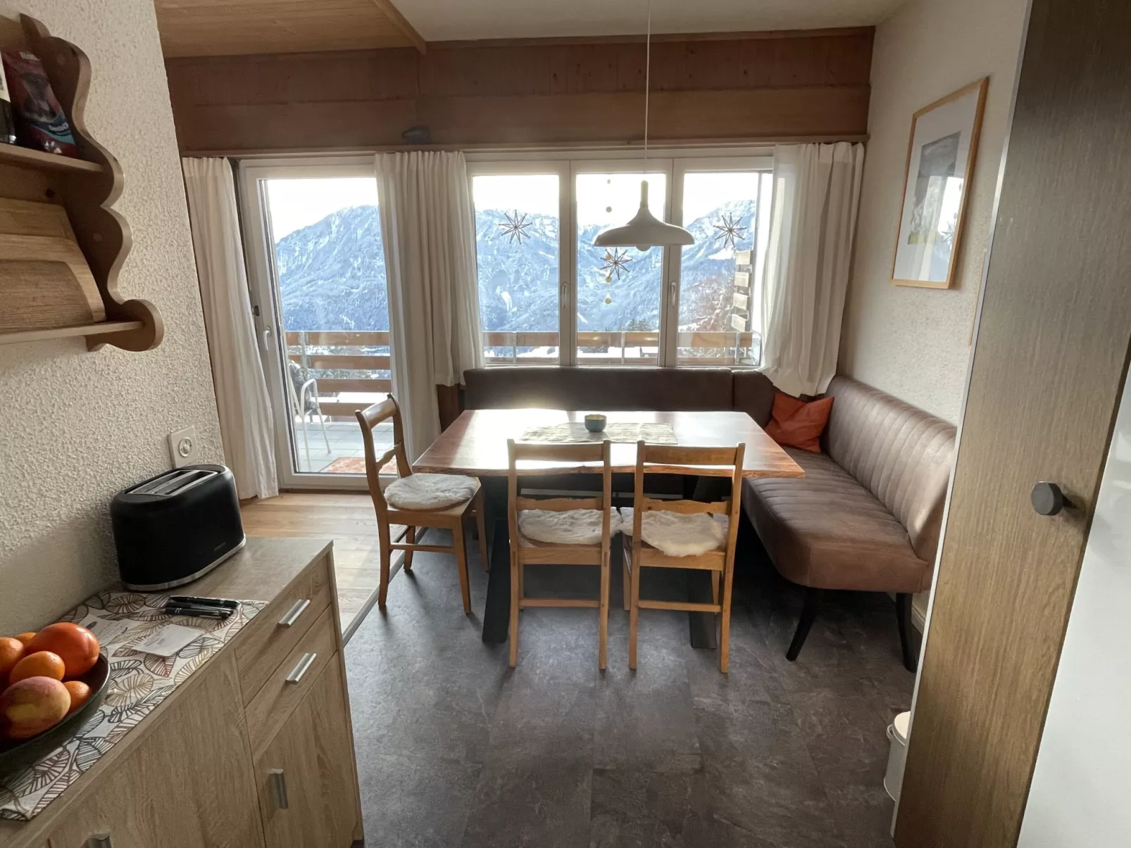 Wohnung Ohlenroth-Kalberer, (Sarn-Lescha). - Drinnen