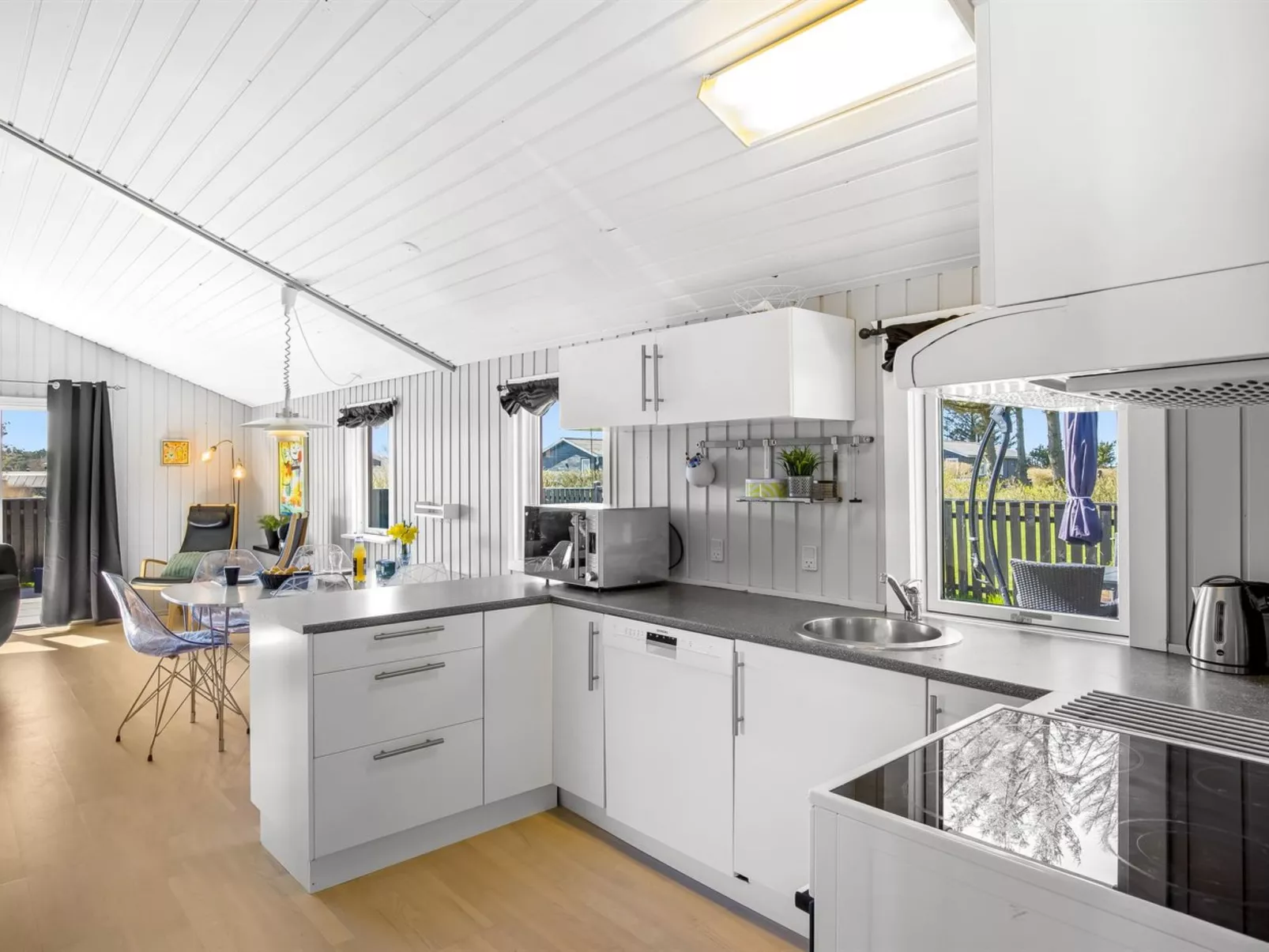 "Kiana" - 800m from the sea - Inside