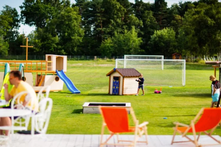 Apartament nr 1 dla 4 osób Dębki - Gardens in summer