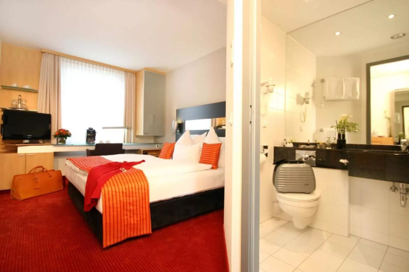 Hotel Düsseldorf - Deluxe Double room - Bedroom