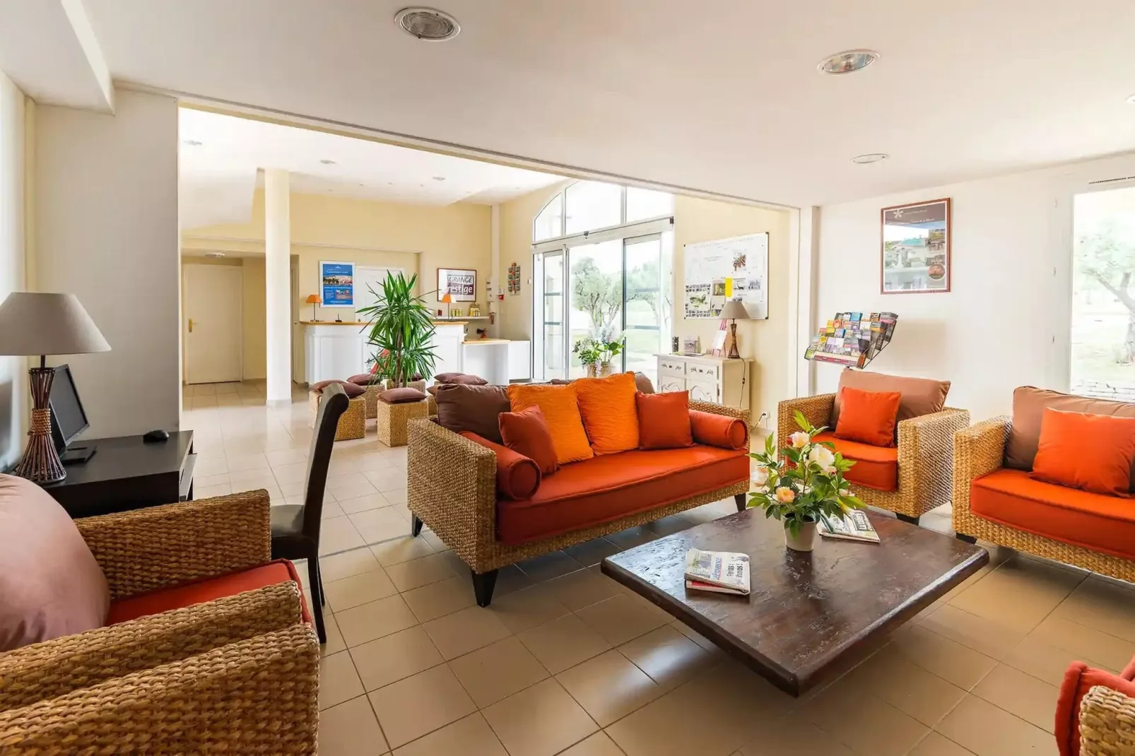 Le Domaine De Bourgeac 4 Rooms Apartment 8 pax Mezz OTA - Wohnzimmer