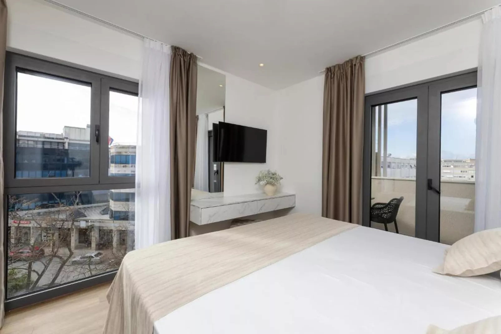 PICTAS Residence - Superior Double or Twin Room with Terrace - Schlafzimmer