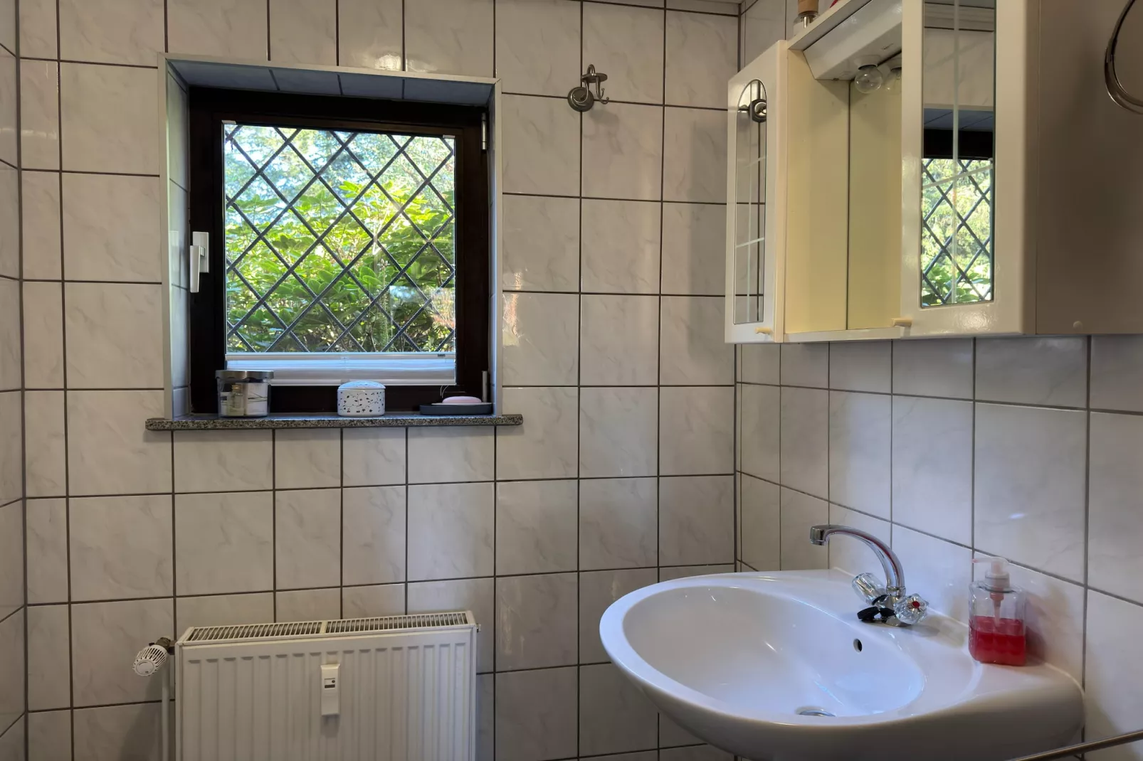 Ferienwohnung Weitblick I und II - Bathroom