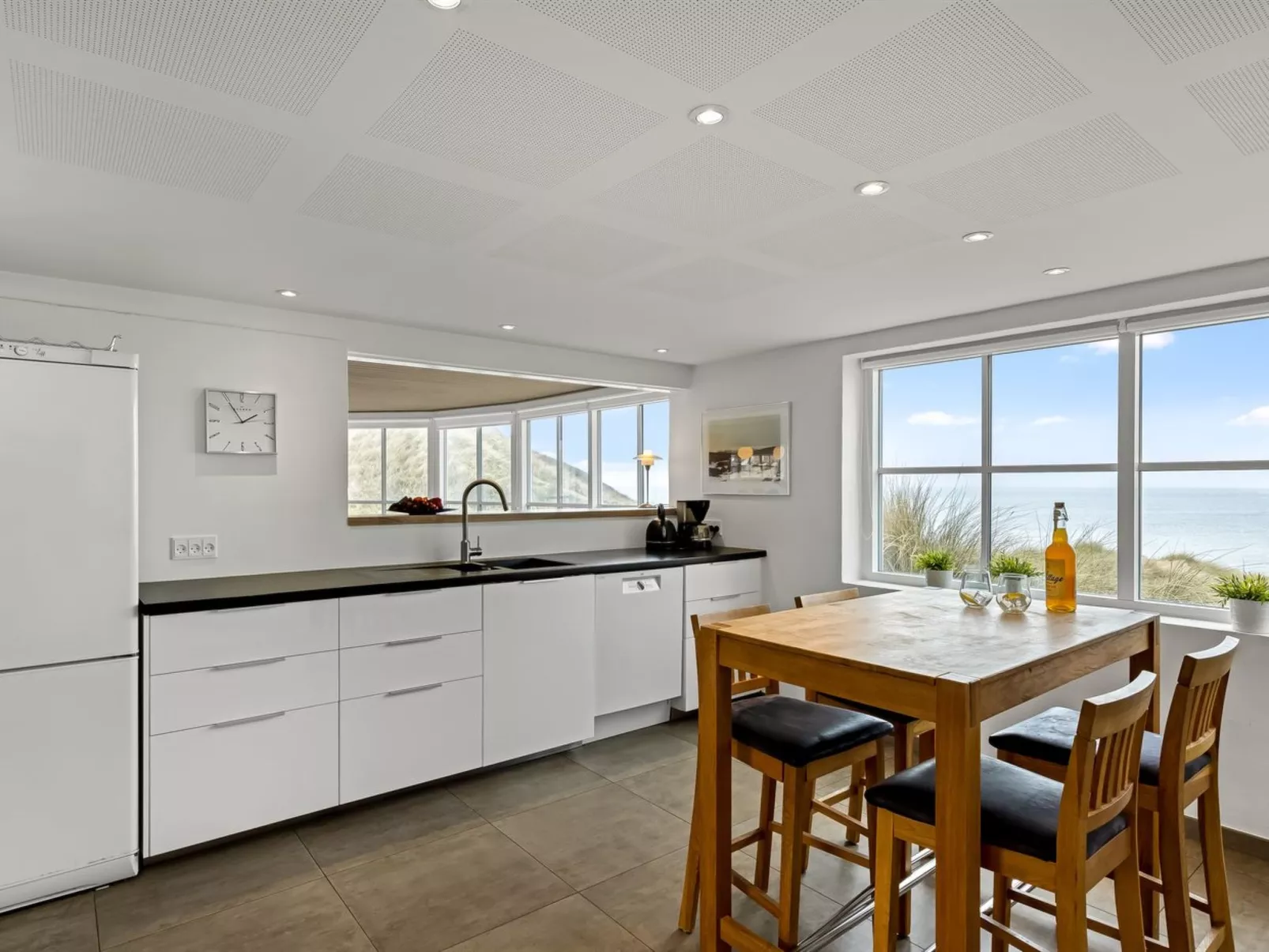 "Hillegonde" - 84m from the sea - Inside