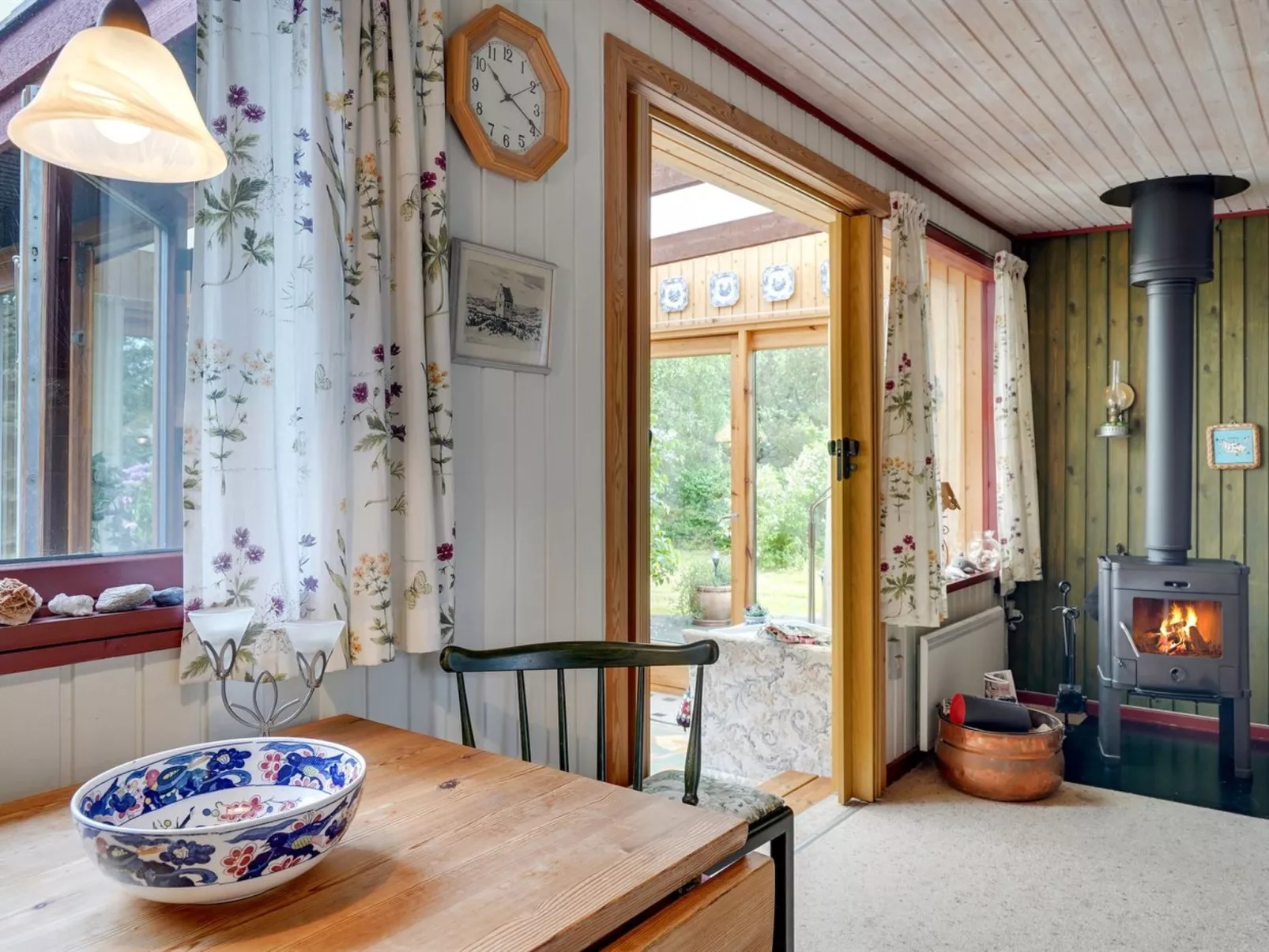 "Kaarina" - 550m from the sea - Inside