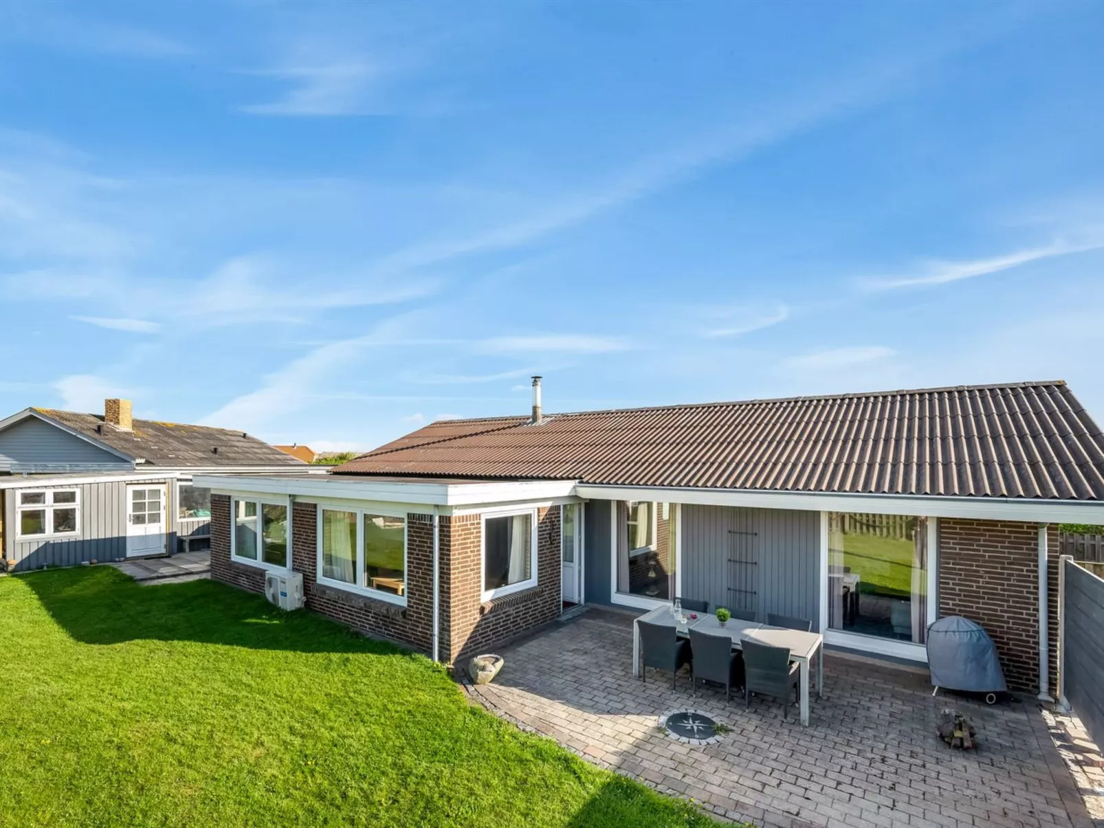"Mads" - 400m from the sea - Draußen