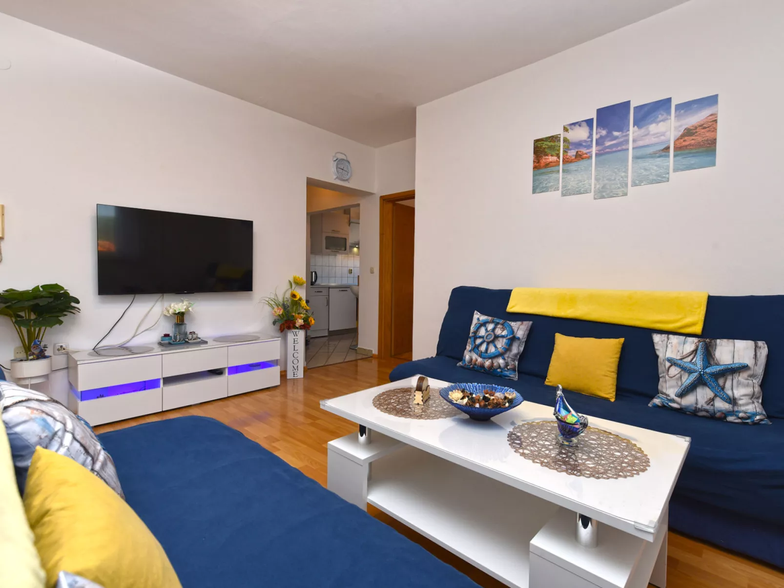 Apartment 143 - Dedans