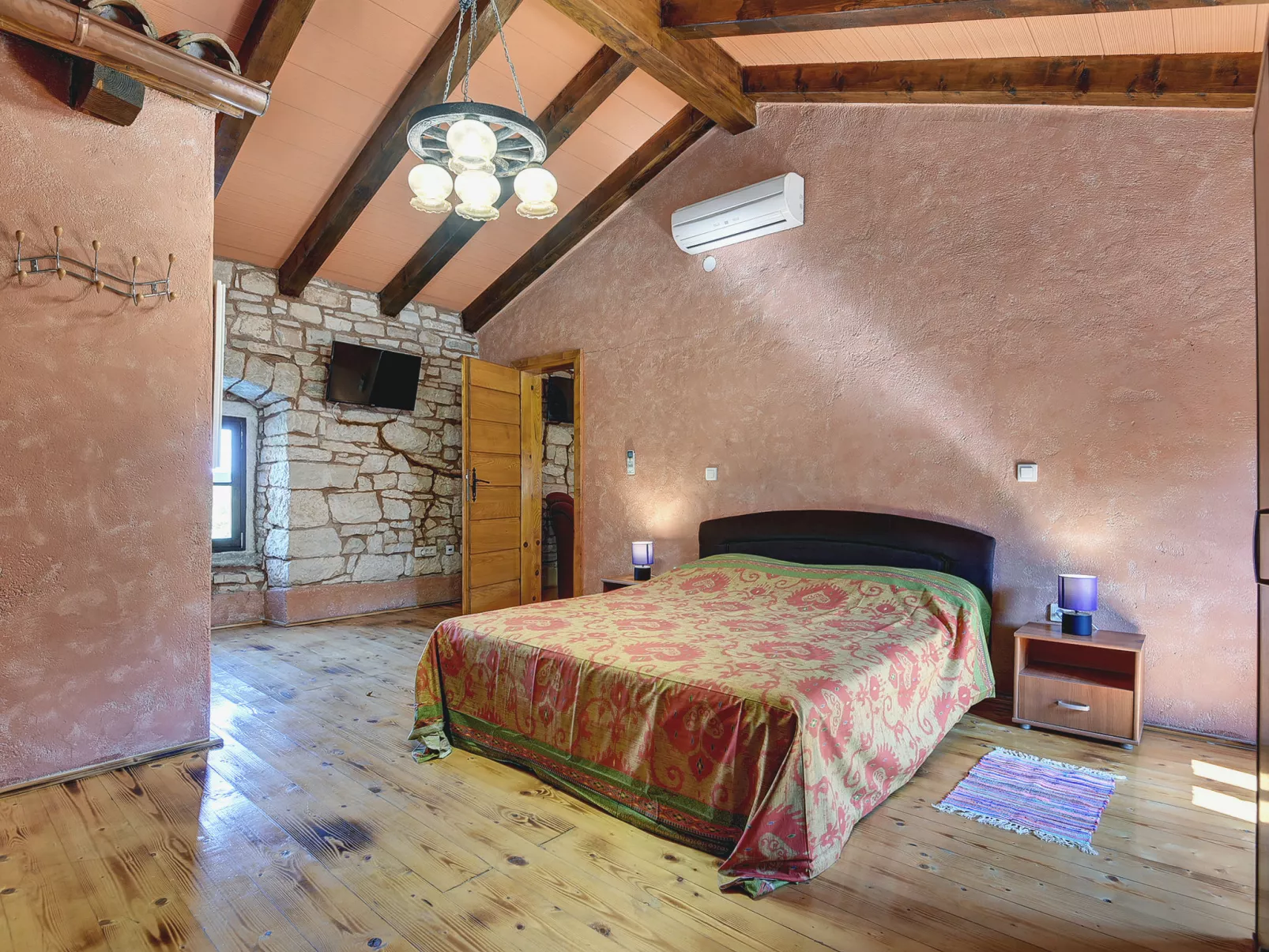 Villa Donatella - Inside