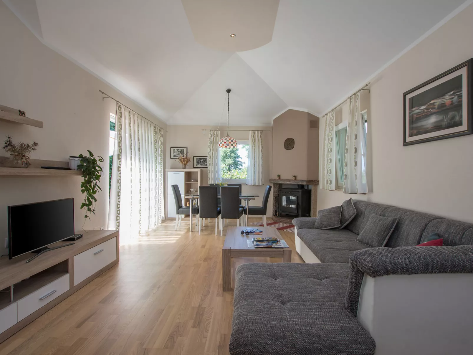 House 1276 - Drinnen