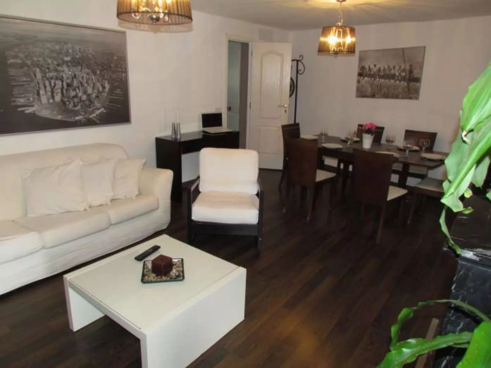 Villa VARNA -Casa en Capdepera- Piscina Privada- Barbacoa. Niños bienvenidos - - Inside