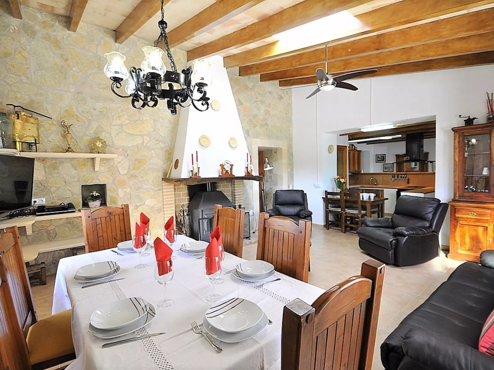 Finca SON VANRELL -Finca Rústica en Montuiri. Piscina Privada. Mallorca - WiFi - Inside