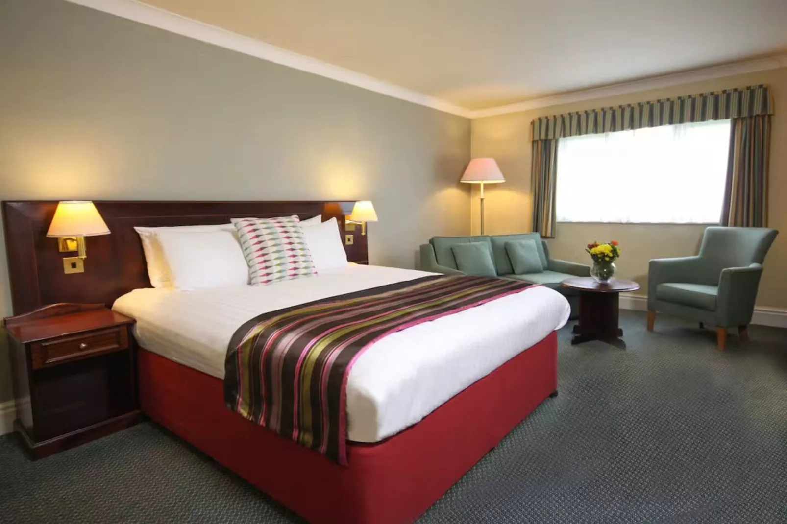 Standard Double Room - Schlafzimmer