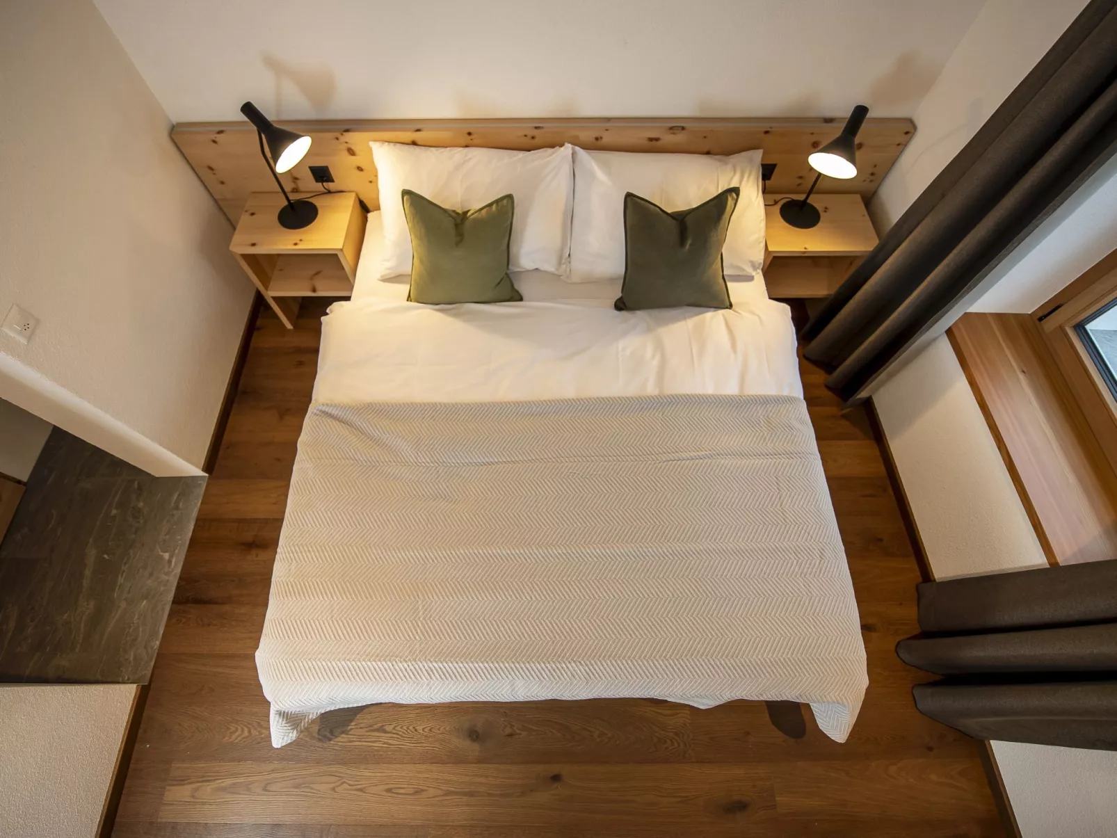 Flem Mountain Lodge, (Flims Waldhaus). Moderne neue 4.5 Ferienwohnung - Drinnen