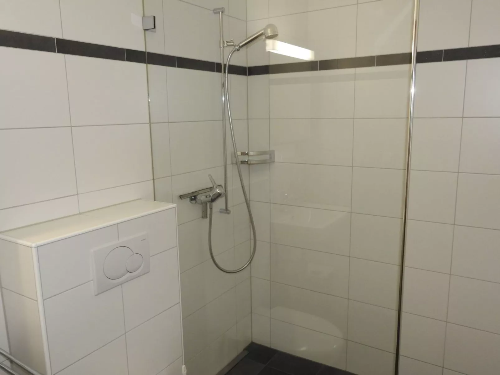Ner B / Hartl, (Flims Dorf). 2.5 Zimmerwohnung - Drinnen