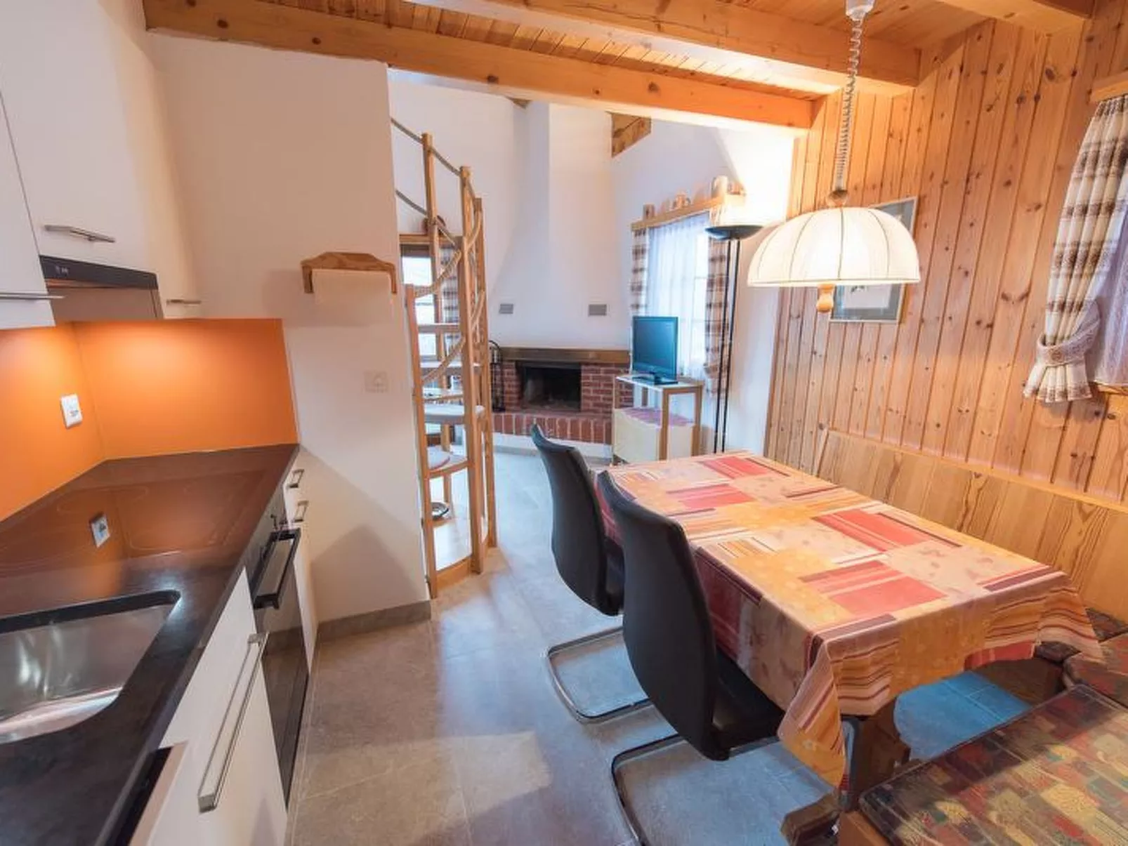 Casa Panorama Kuhn, Brigels, (Breil/Brigels). - Inside