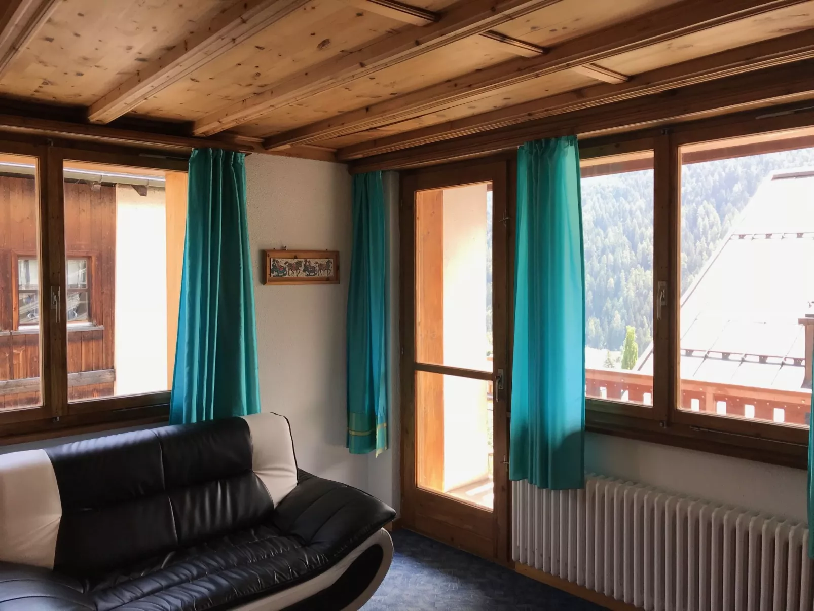 Ferienwohnungen Chasa Valär, (Scuol). - Inside