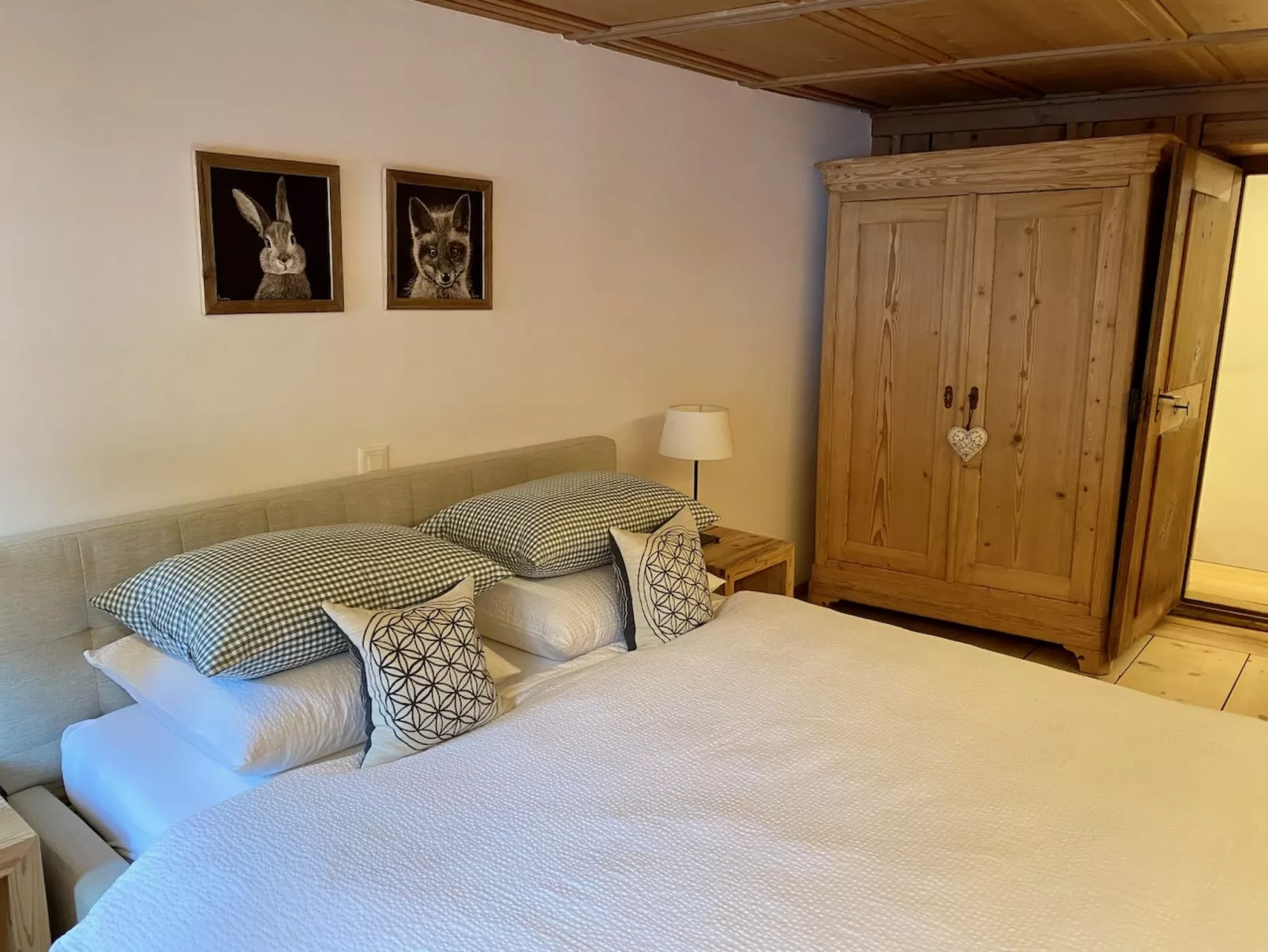 Ferienwohnungen Chà d’Immez, (Müstair). - Drinnen