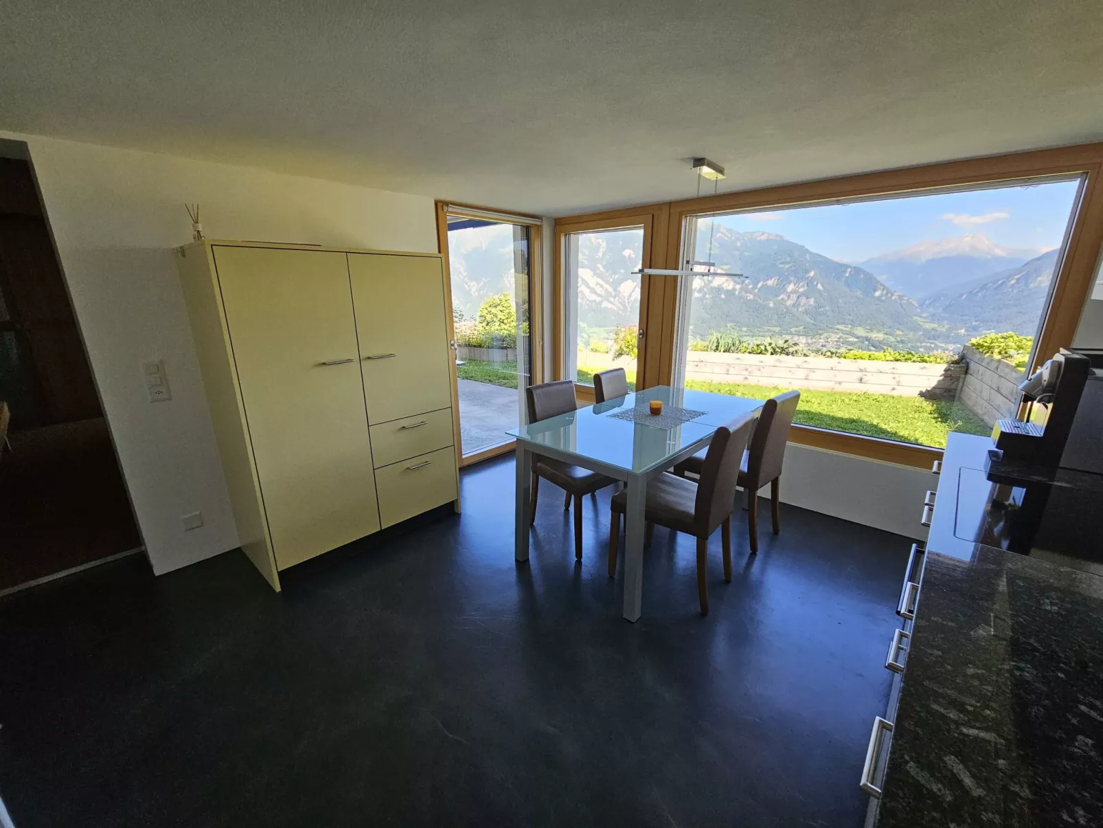 Im Försterhaus Dalin, (Dalin). - Inside