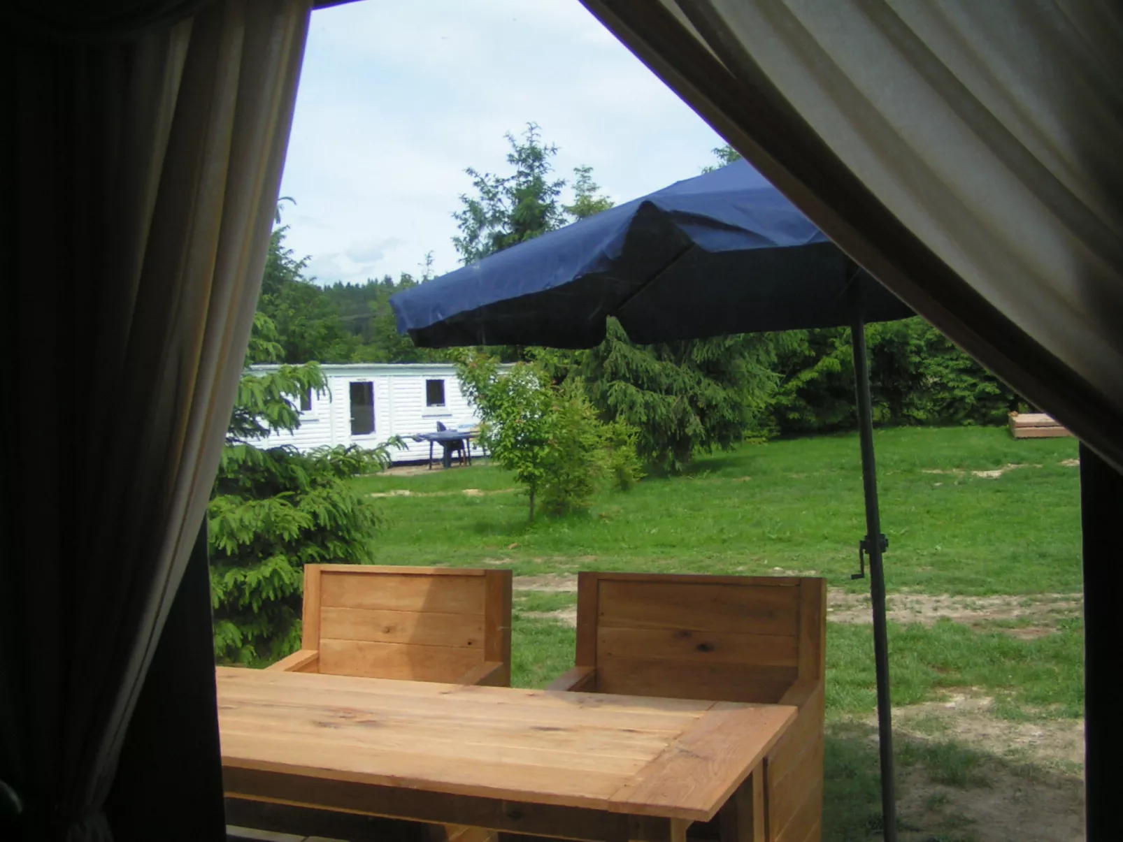 Camping 2000 - Glamourtent - Dehors