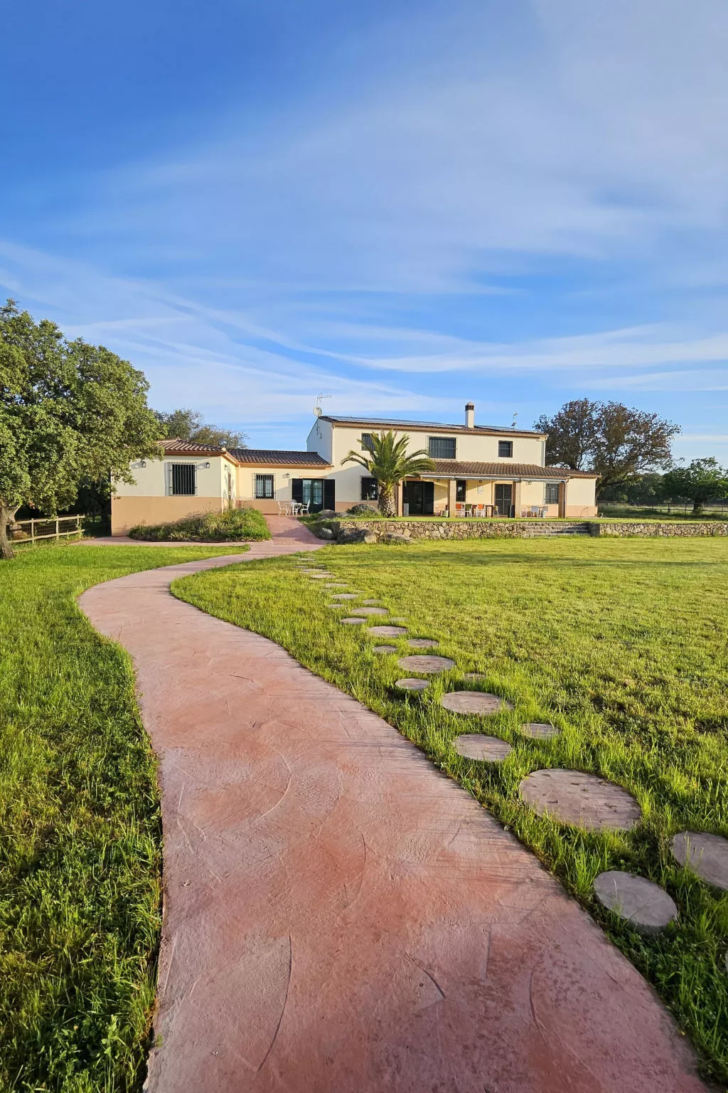 FINCA EL ALAMO - BARCARROTA - Draußen