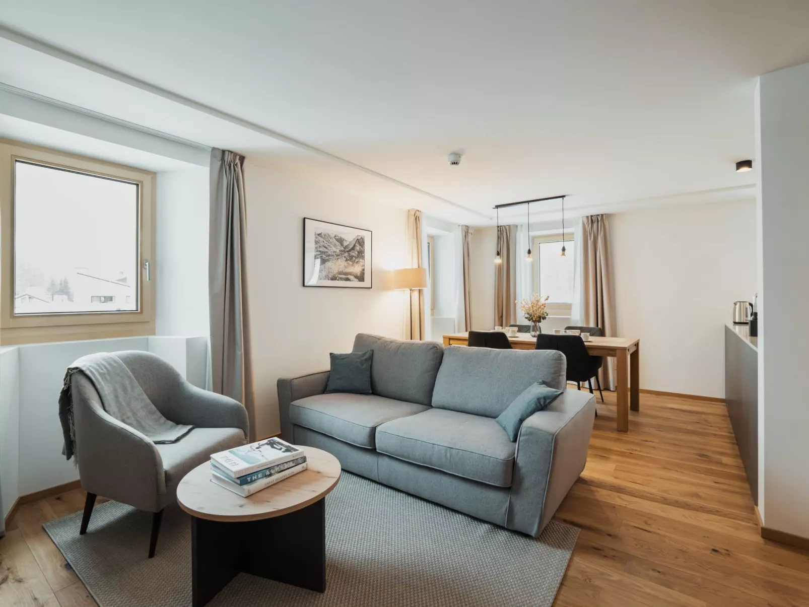 Alpine Apartments, (San Bernardino). - Inside