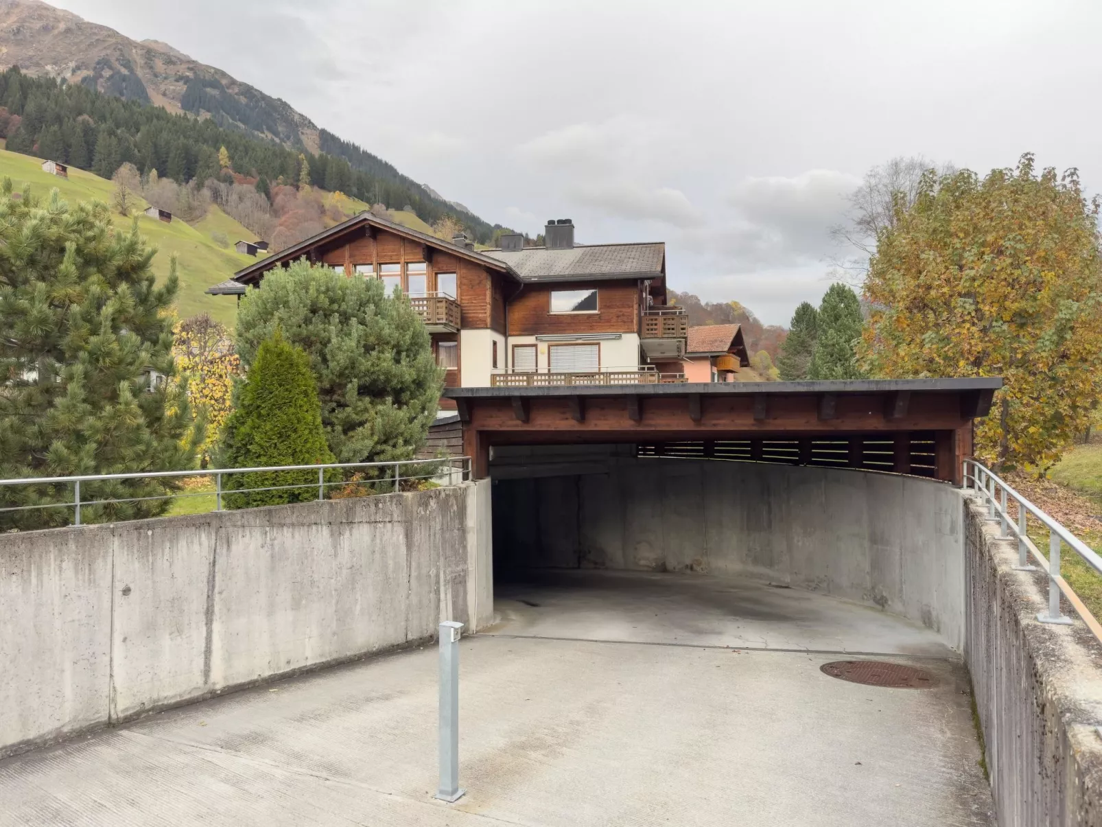 Bergparadies im Laub B5 3½-Zimmerwohnung - Outside