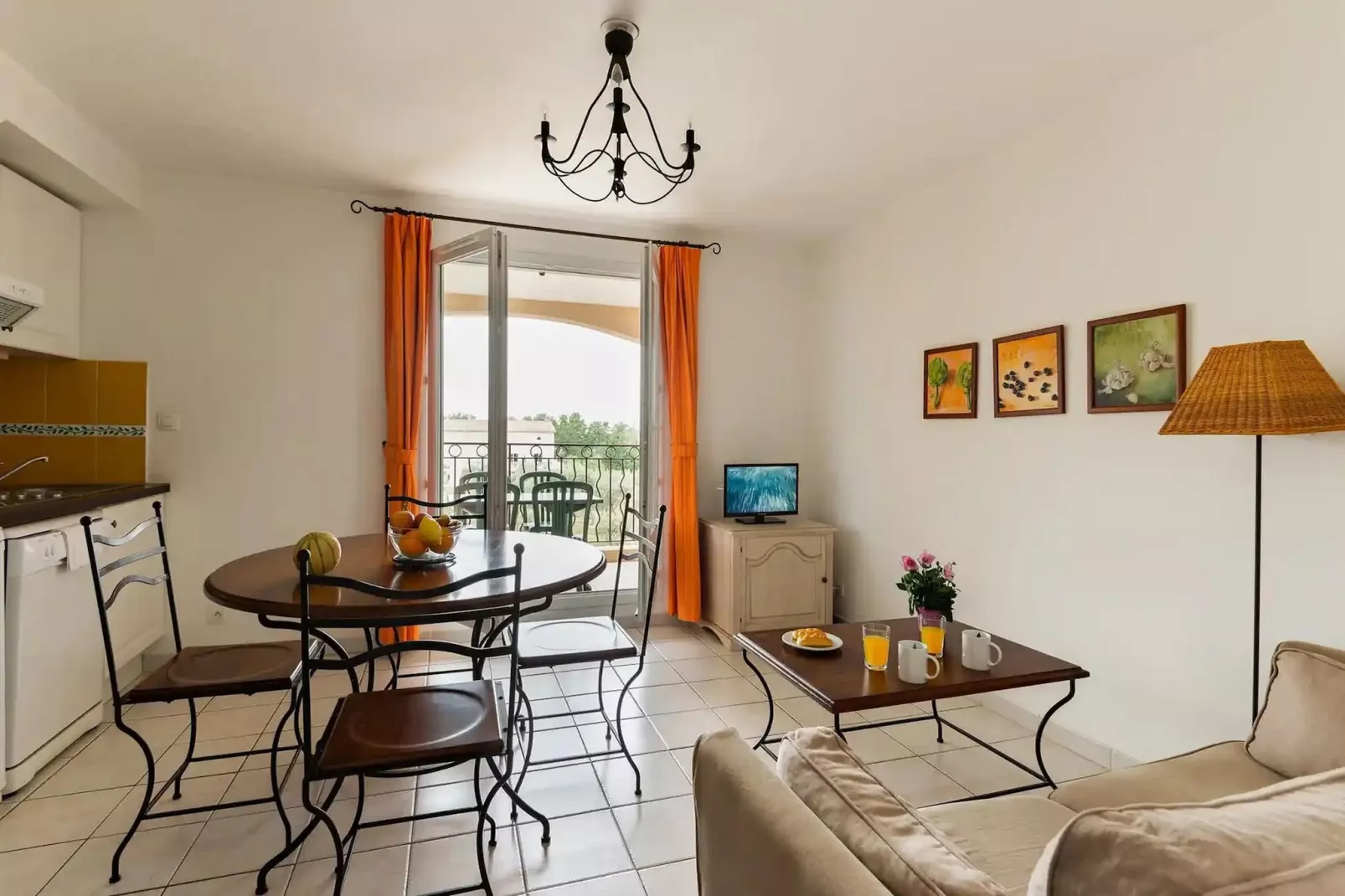 Le Domaine De Bourgeac 2/3 Rooms Duplex 6 pax OTA - Dining room