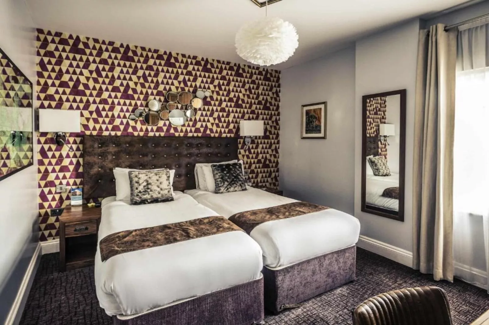 Standard Twin Room - Schlafzimmer