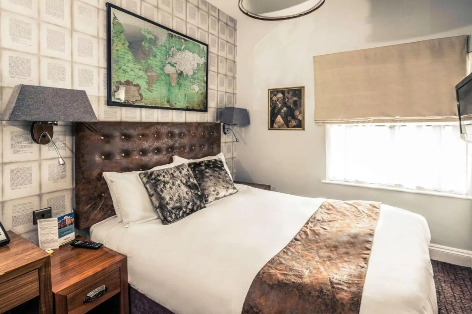 Compact Double Room - Schlafzimmer