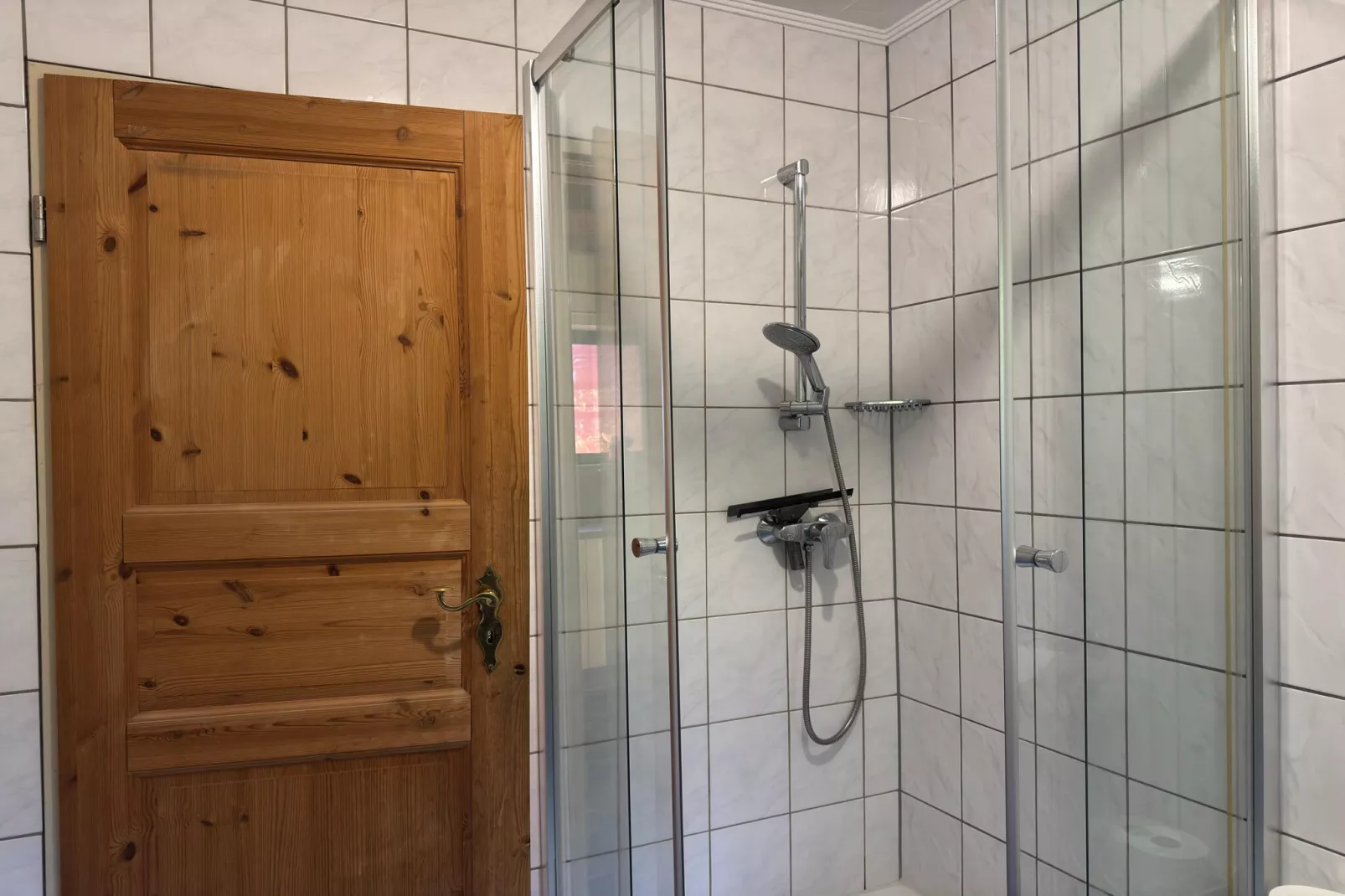 Ferienwohnung Erdgeschoss Weitblick I - Bathroom