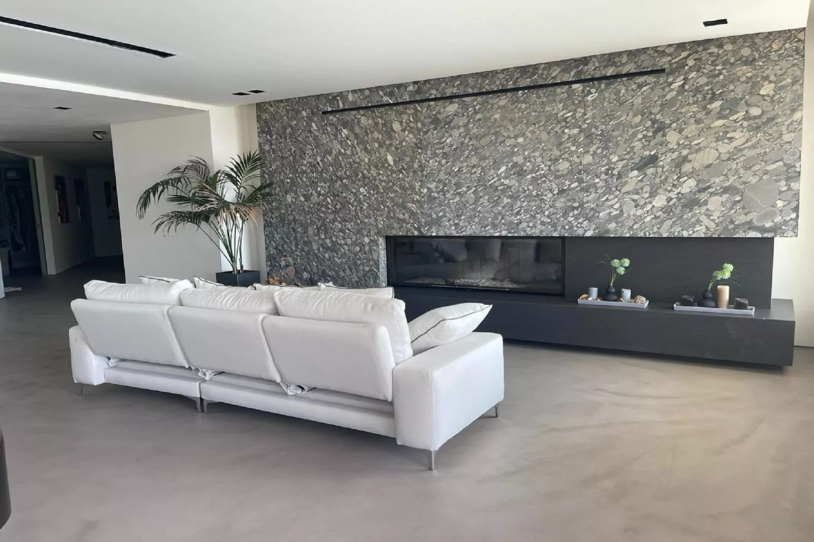 Luxury Villa at Vrahniou - Living room
