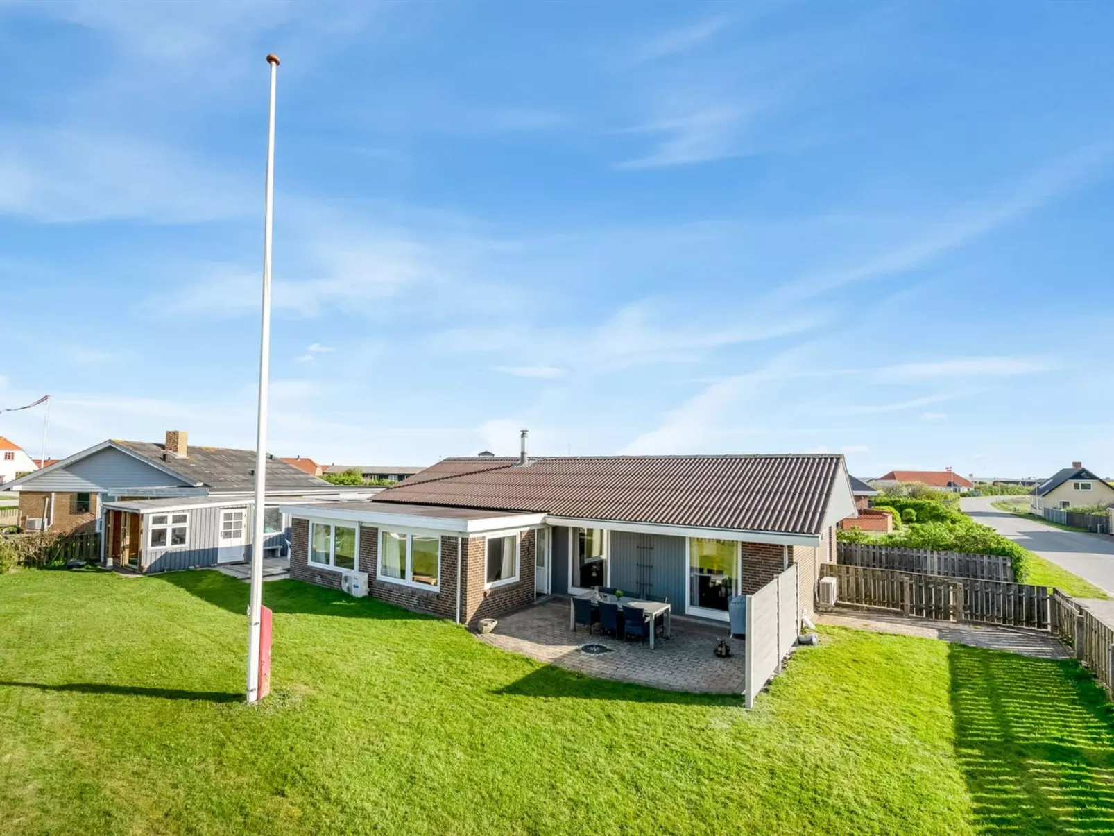 "Mads" - 400m from the sea - Draußen