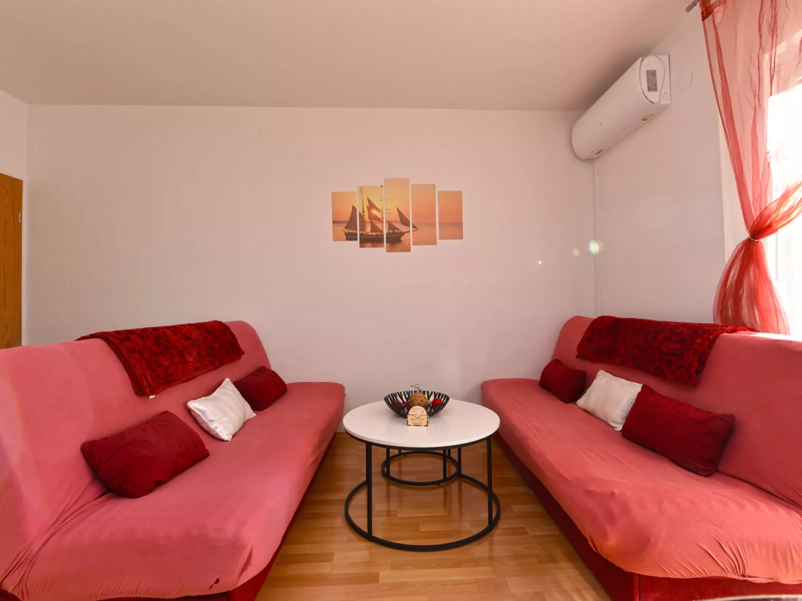 Apartment 143 - Dedans