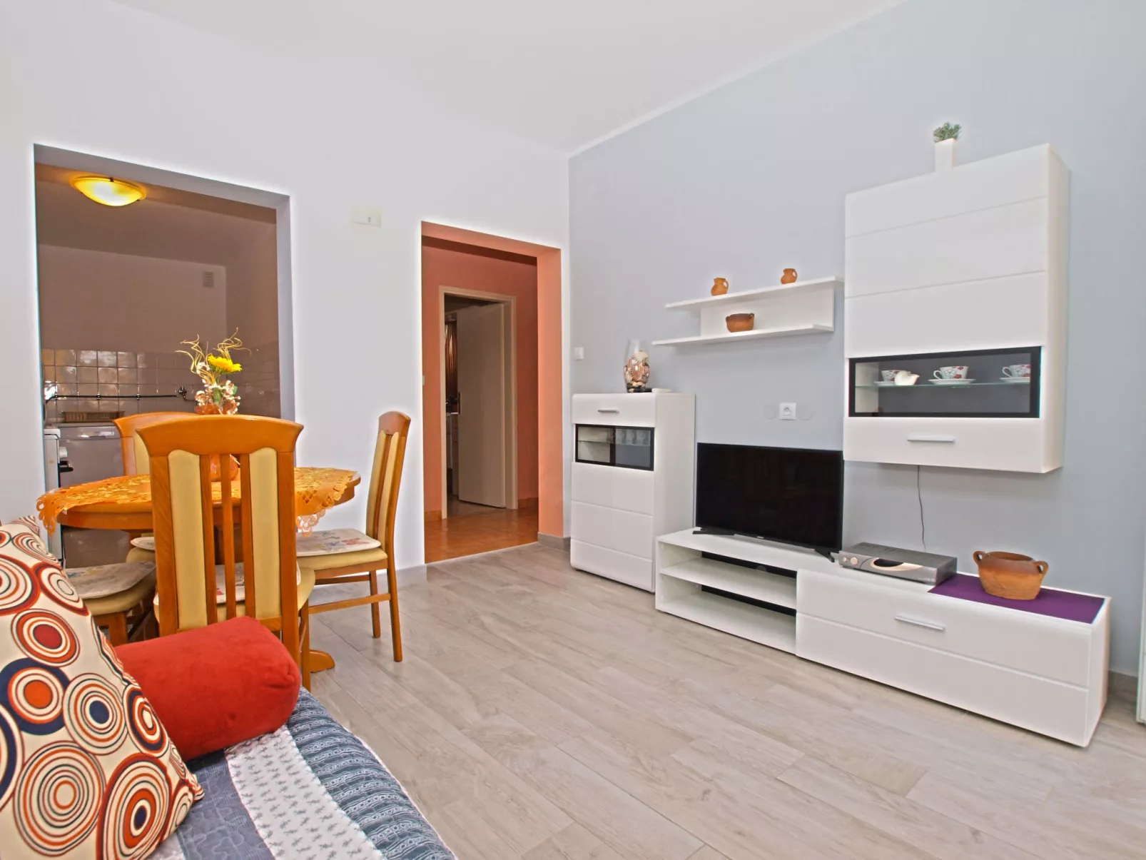 Apartment 1200 - Inside