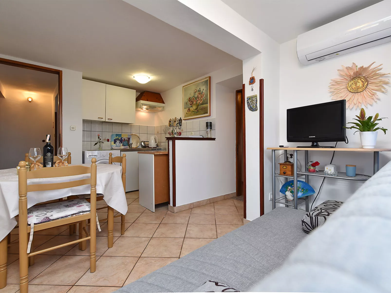 Apartment 2369 - Inside