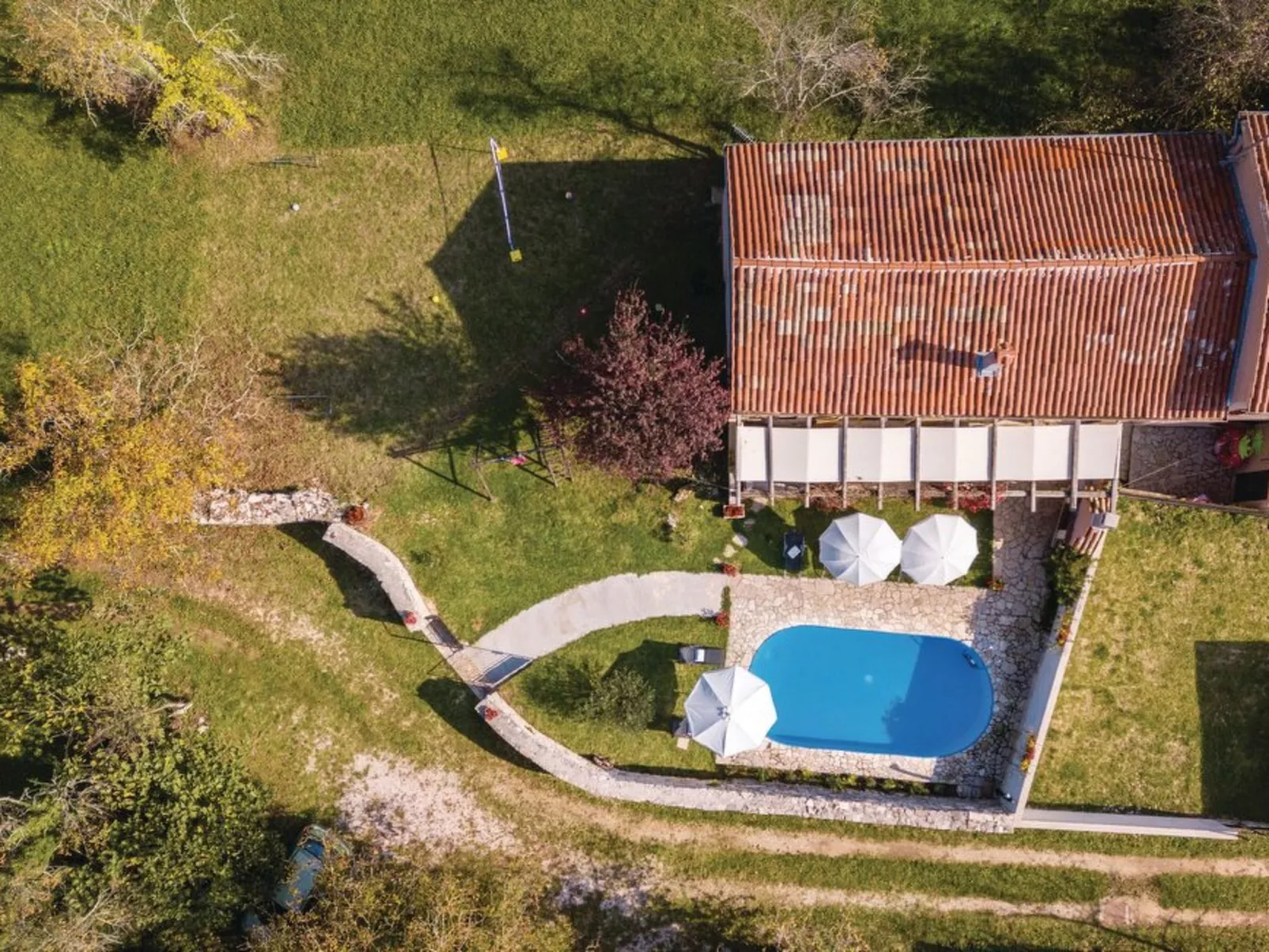 House 704 - Outside