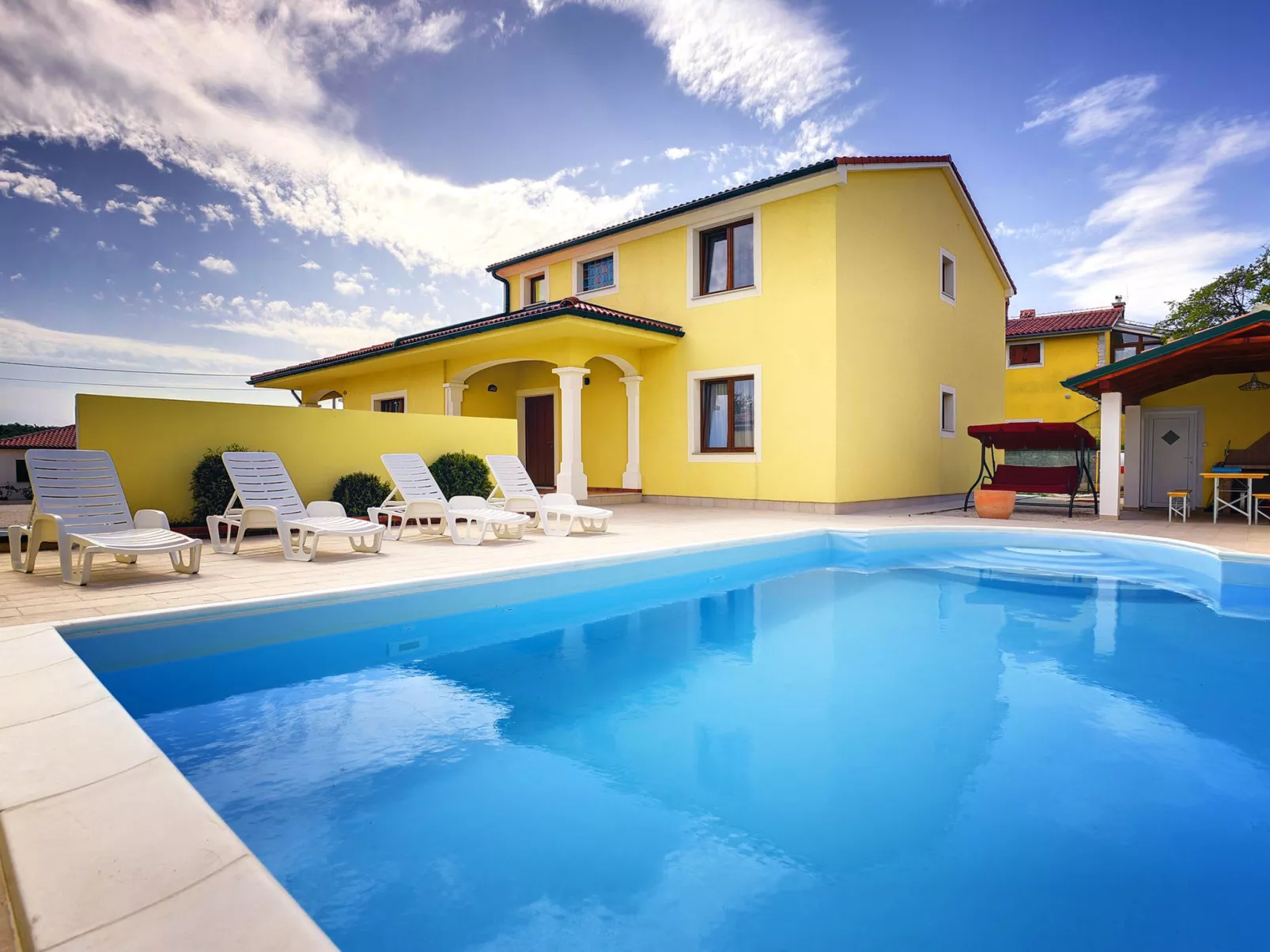 Villa Monica - Draußen